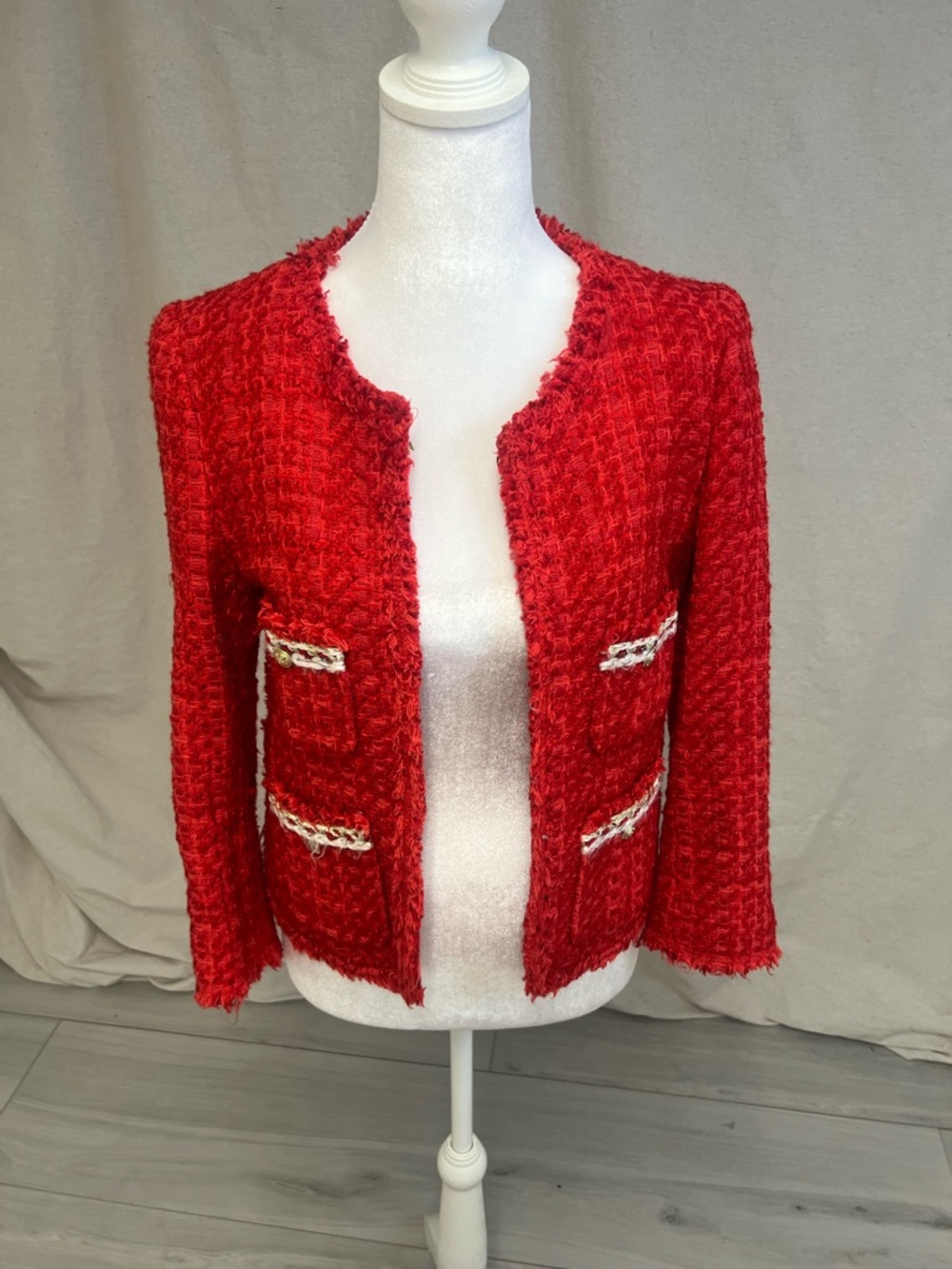 Zara Red Tweed Fantasy Fabric Blazer Jacket A455 Gold Buttons Sz S French Girl - Picture 2 of 10